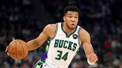 Der griechische Nationalspieler Giannis Antetokounmpo von den Milwaukee Bucks in Aktion.