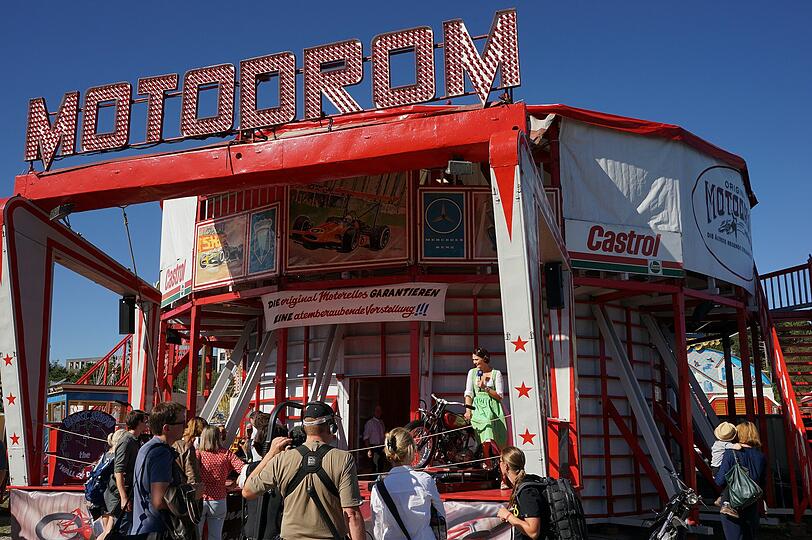 Weitere Bilder vom Presserundgang der Wiesn 2015.