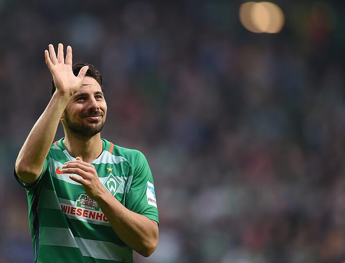 Fast folgerichtig wechselte Pizarro dann 2015 wieder zurück zu Werder Bremen. Aktuell steht der 39 Jährige beim 1. FC Köln unter Vertrag