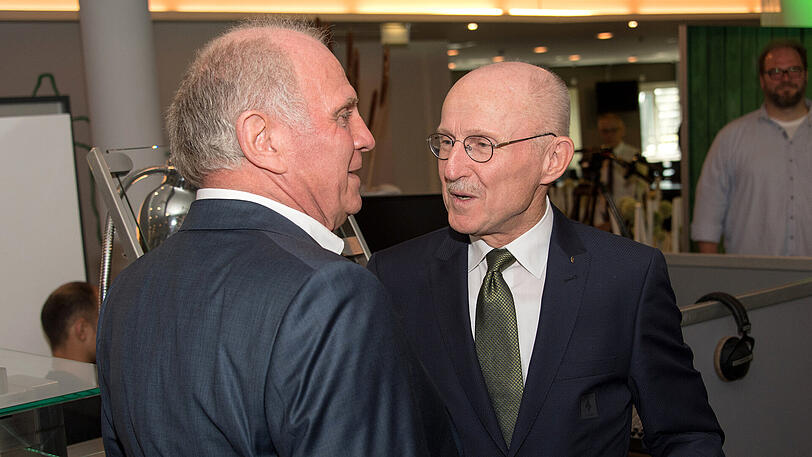 Gerieten in der Vergangenheit öfters aneinander: Uli Hoeneß (li.) und Willi Lemke (re.).