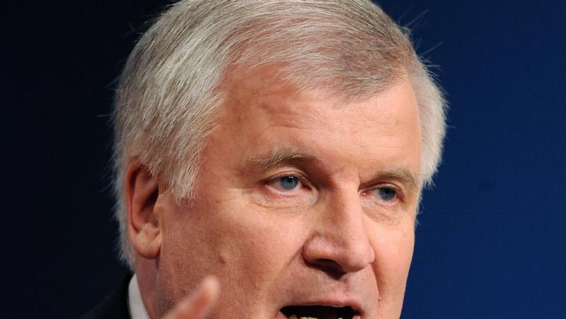 CSU-Cherf Horst Seehofer will an der Macht bleiben. CSU-Cherf Horst Seehofer will an der Macht bleiben.