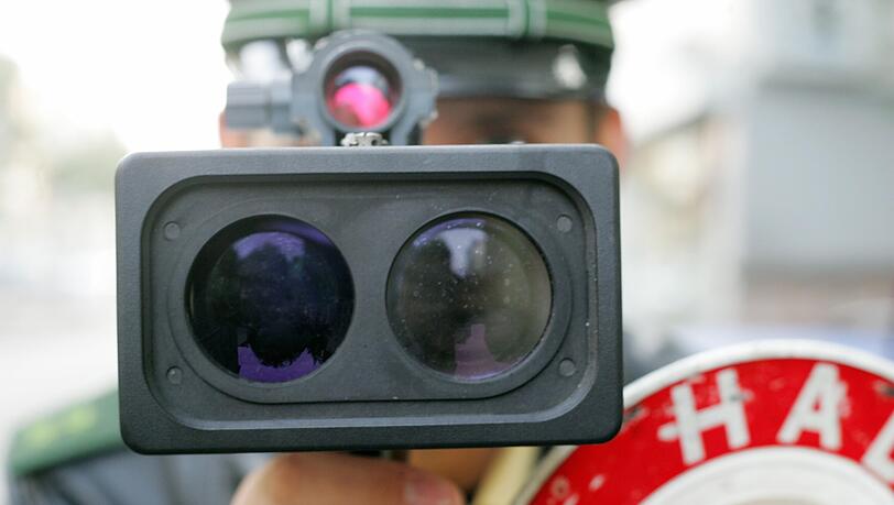 Allein in den ersten beiden Monaten 2012 ereigneten sich insgesamt 6.215 Verkehrsunfälle - zu viel: Jetzt plant die Polizei eine großangelegte Verkehrskontrolle. Allein in den ersten beiden Monaten 2012 ereigneten sich insgesamt 6.215 Verkehrsunfälle - zu viel: Jetzt plant die Polizei eine großangelegte Verkehrskontrolle.