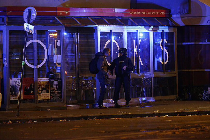Schüsse, Explosionen, Tote und Verletzte: die Bilder von der verheerenden Anschlagsserie in Paris.