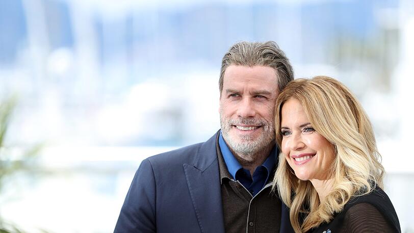 John Travoltas Ehefrau Kelly Preston starb am Sonntag im Alter von 57 Jahren.