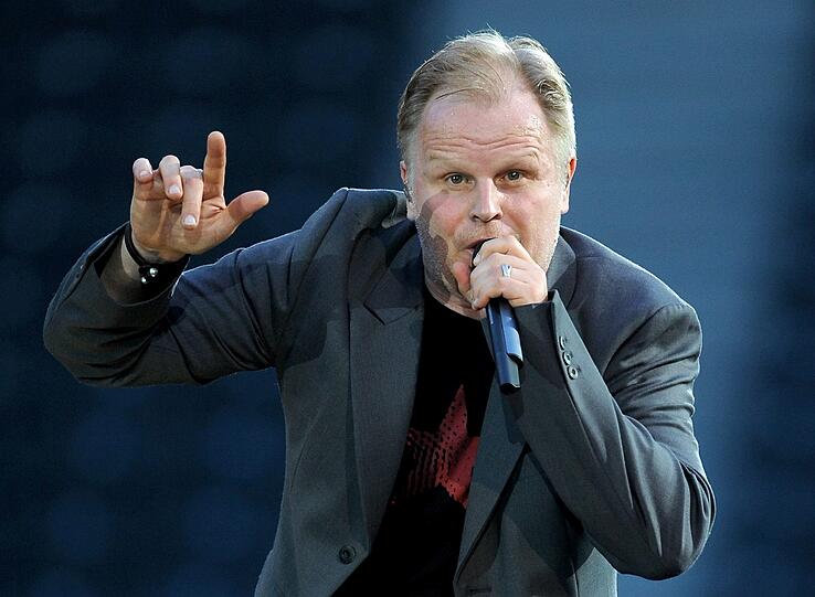 "Schiffsverkehr" zwischen Rostock, Leipzig und München: Herbert Grönemeyer ist wieder auf Tour. Sehen Sie hier die besten Bilder.