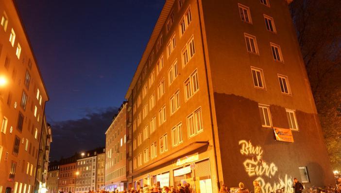 Kommt weg: das umstrittene Haus in der Pestalozzistraße 2. Kommt weg: das umstrittene Haus in der Pestalozzistraße 2.