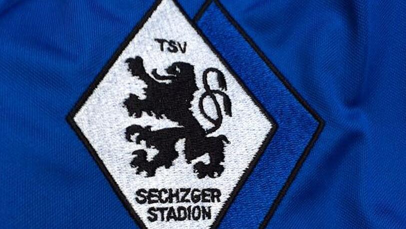 Im Herzen Blau und wieder mit dabei: TSV Weiß Blau Sechzgerstadion Im Herzen Blau und wieder mit dabei: TSV Weiß Blau Sechzgerstadion