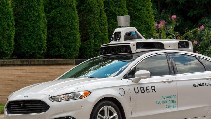 Ein Uber-Fahrzeug. Mittlerweile sind sie auch im Münchner Umland unterwegs.