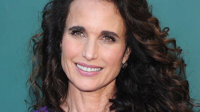 Andie MacDowell musste sich in ihrer Kindheit um ihre alkoholkranke Mutter kümmern.