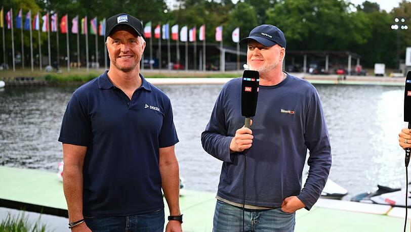 Stefan Raab (re.) holte sich f&uuml;r die "Jetski Star WM" Ralf Schumacher an die Seite.