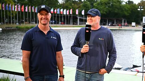 Stefan Raab (re.) holte sich f&uuml;r die "Jetski Star WM" Ralf Schumacher an die Seite.