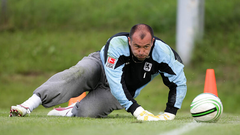 Freut sich auf seinen Ex-Klub Hertha BSC: Gabor Kiraly. Freut sich auf seinen Ex-Klub Hertha BSC: Gabor Kiraly.