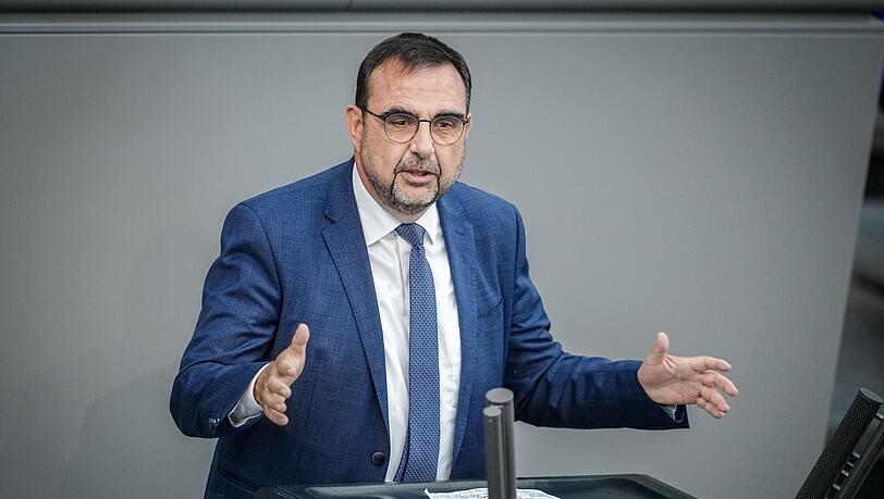 Bayerns Gesundheitsminister Klaus Holetschek (CSU) versuchte, das Wahlergebnis seiner Partei zu erklären. Bayerns Gesundheitsminister Klaus Holetschek (CSU) versuchte, das Wahlergebnis seiner Partei zu erklären.