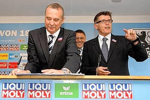 Endet im Sommer der Sponsor-Vertrag mit Liqui Moly?Firmen-Inhaber Ernst Prost und 1860-Geschäftsführer Manfred Stoffers.