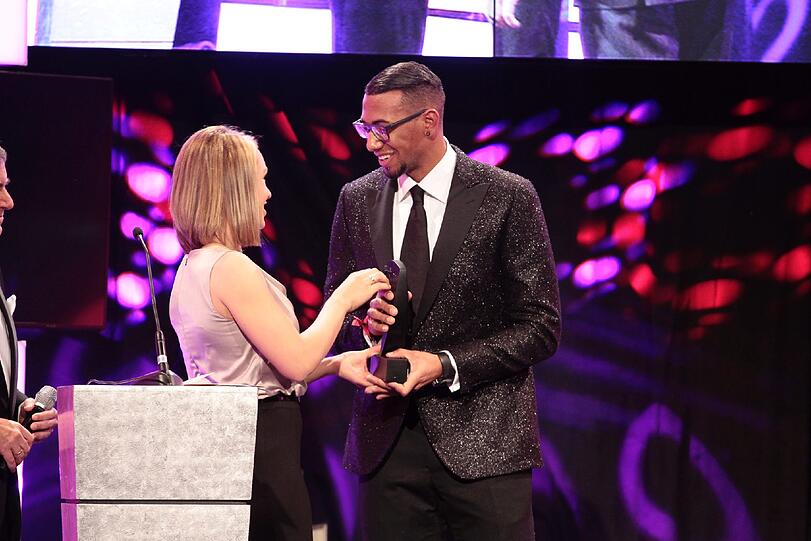 Der &bdquo;Audi Publikumspreis&ldquo; ging an FC Bayern-Star Jérôme Boateng.