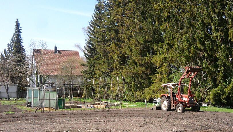 Einem Landwirt wird nicht langweilig: Es gibt immer etwas zu tun. Einem Landwirt wird nicht langweilig: Es gibt immer etwas zu tun.