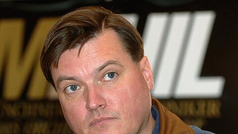 Der am Pult geniale, ansonsten aber recht schwierige Thielemann brät sich gern eine Extrawurst. Wenn er sie nicht bekommt, wird er unangenehm.