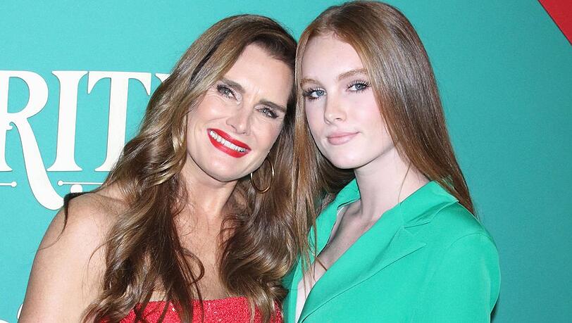 Brooke Shields zeigt sich gerne mit ihrer Tochter Rowan als ein Herz und eine Seele. Brooke Shields zeigt sich gerne mit ihrer Tochter Rowan als ein Herz und eine Seele.
