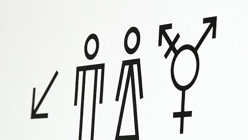 Transmenschen sind Personen, die sich dem Geschlecht, das ihnen bei Geburt zugeschrieben wurde, nicht zugeh&ouml;rig f&uuml;hlen. (Archivbild)
