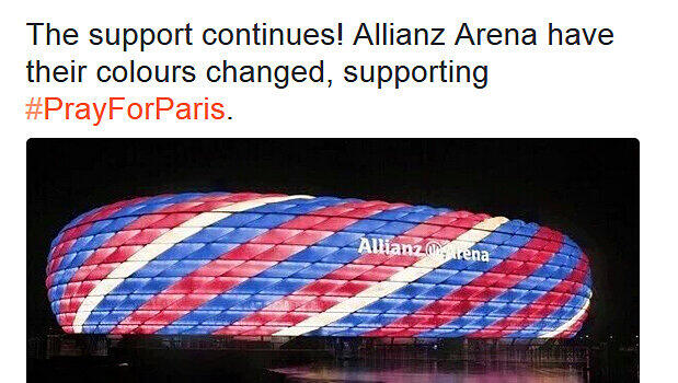 Die Allianz Arena in den französischen Nationalfarben - leider nur ein Fake. Die Allianz Arena in den französischen Nationalfarben - leider nur ein Fake.