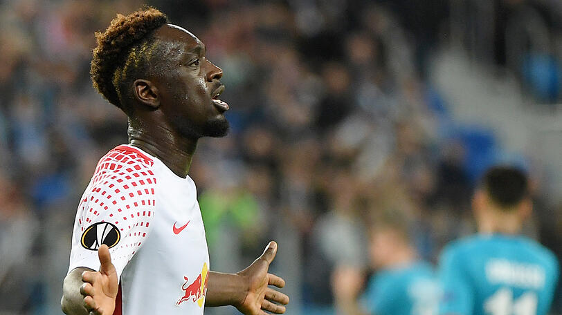 Leipzigs Jean-Kévin Augustin jubelt über seinen Treffer zum 1:0 gegen Zenit St. Petersburg.