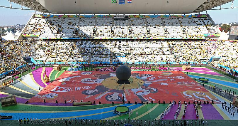 Die schönsten Emotionen von der WM-Erföffnungsfeier in Sao Paulo.