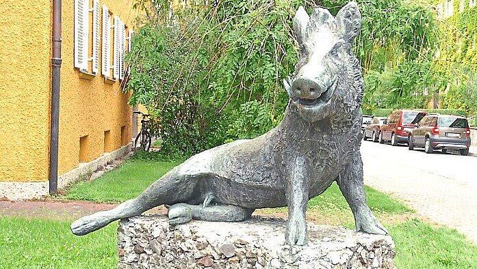 Der Bronze-Eber, bekannt auch aus der City. Der Bronze-Eber, bekannt auch aus der City.