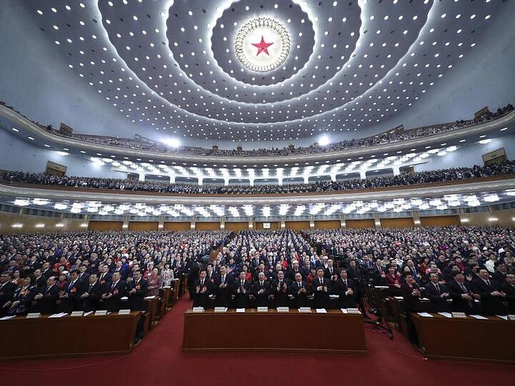Premier Li Keqiang warnte vor Unsicherheiten in der Weltwirtschaft, ohne den Handelskrieg mit den USA direkt zu erwähnen.