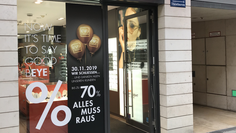 Bald kein Blickfang mehr: Das Geschäft Eye Catcher in der Theatinerstraße muss Ende des Monats schließen. Bald kein Blickfang mehr: Das Geschäft Eye Catcher in der Theatinerstraße muss Ende des Monats schließen.