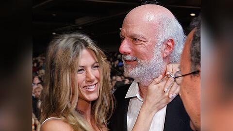Jennifer Aniston sah in James Burrows eine Vaterfigur.