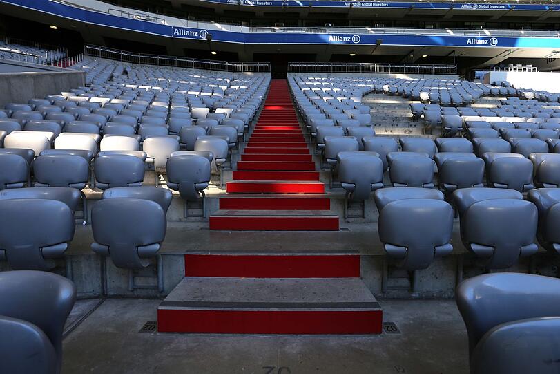 Impressionen der neugestalteten, rot-weißen Allianz Arena. Klicken Sie sich durch die Bilder.