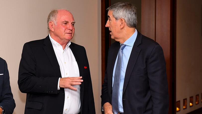 Im Gespräch: Hoeneß (l.) und Bertomeu.