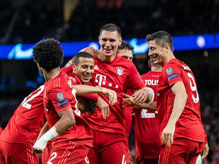 Die Bayern gewannen in der Champions League mit 7:2 bei Tottenham Hotspur.