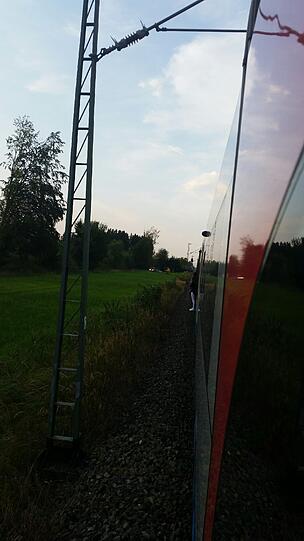 Weitere Bilder von der evakuierten BOB in der Nähe von Deisenhofen.