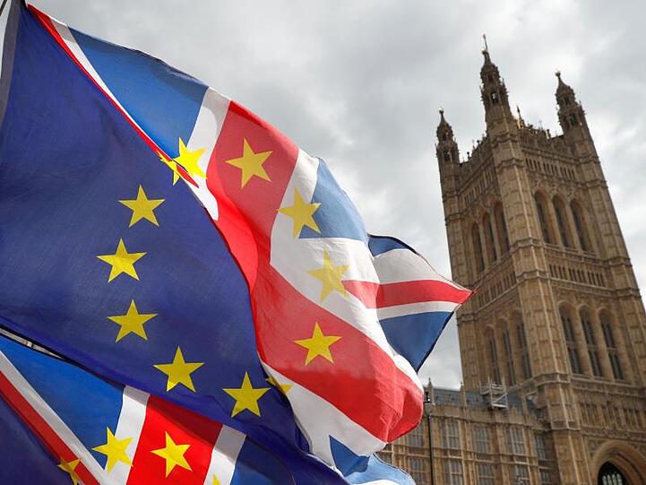 Der britische EU-Austritt war ursprünglich für den 29. März vorgesehen, wurde aber im Frühjahr zweimal verschoben.