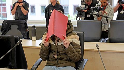 Am Landgericht Rostock wird der Prozess um den gewaltsamen Tod des achtj&auml;hrigen Fabian aus G&uuml;strow fortgesetzt.