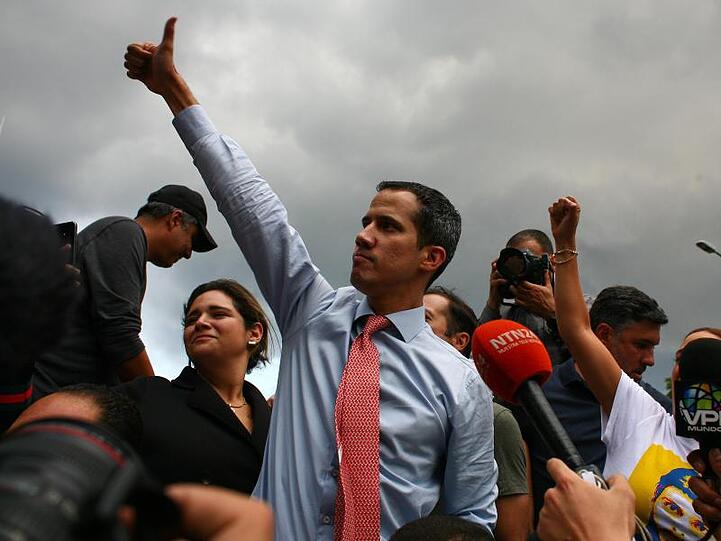 "Wir sind kurz davor, unsere Freiheit zurückzuerobern", sagte der 35-Jährige bei einer Demonstration gegen die Regierung in der Hauptstadt Caracas.