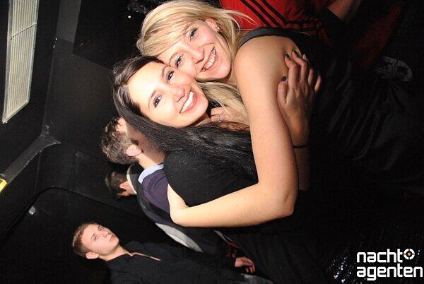 "Münchens längstes Silvester" in der Milchbar. Noch mehr Fotos gibt es unter: www.nachtagenten.de.