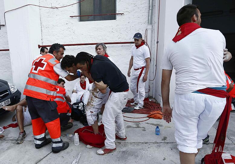 Stierhatz brutal: Aktuelle Bilder aus Pamplona.