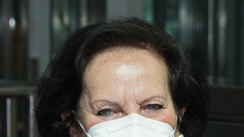 Ursula Stetter. Ursula Stetter.