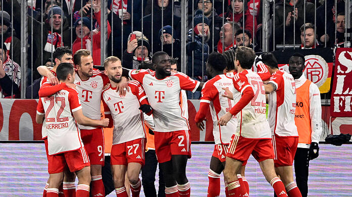 Glanzleistung im letzten Heimspiel 2023: Der FC Bayern serviert den VfB Stuttgart 3:0 ab.