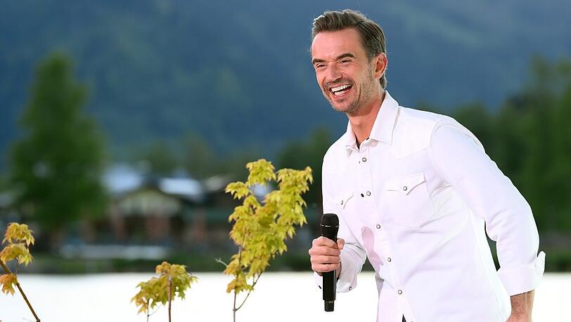 Florian Silbereisen möchte noch im Juni beim "Schlagerbooom Open Air 2025" die Berge zum Leuchten bringen.