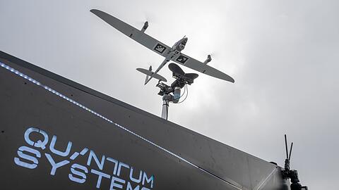 Der Drohnenhersteller Quantum Systems will mit frischem Investorenmillionen Produktion und Entwicklung ausbauen. (Archiv)
