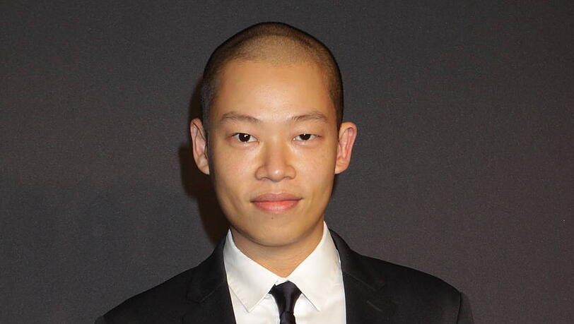 Jason Wu wurde Teil der Weltgeschichte als er Michelle in seiner Robe sah. Jason Wu wurde Teil der Weltgeschichte als er Michelle in seiner Robe sah.