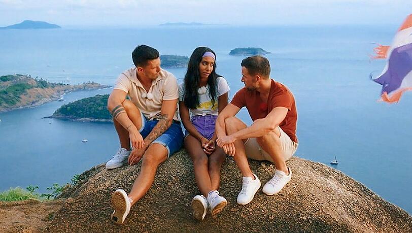 "Pflegefall" Max, Bachelorette Sharon und der klare Favorit Jan (v.l.n.r.)