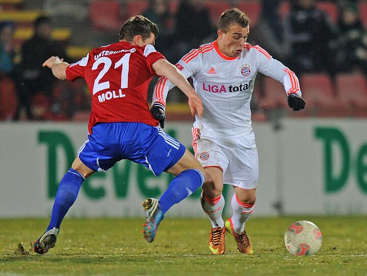 Xherdan Shaqiri, Note 3
Bemüht, engagiert, kam meist über die linke Ribery-Seite. Sehr feine Flanke von eben da, die Mario Gomez nur noch zum 2:0 verwerten musste.