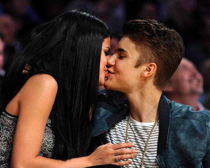 So süß zusammen: Mehr Bilder von Justin Bieber und Selena Gomez als Pärchen.