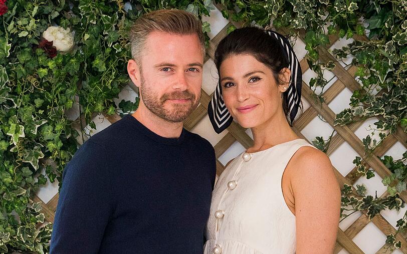 Als Strawberry Fields verdrehte sie in "Ein Quantum Trost" James Bond den Kopf. Im wahren Leben hat Gemma Arterton das Herz von Schauspieler Rory Keenan erobert, mit dem sie zwei Kinder hat.