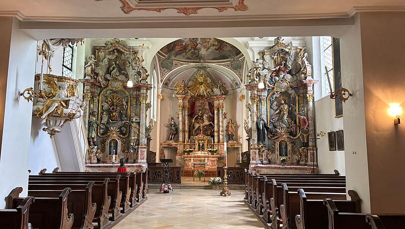 Prunkvoll und wundersch&ouml;n: St. Georg wurde 1777 erbaut.