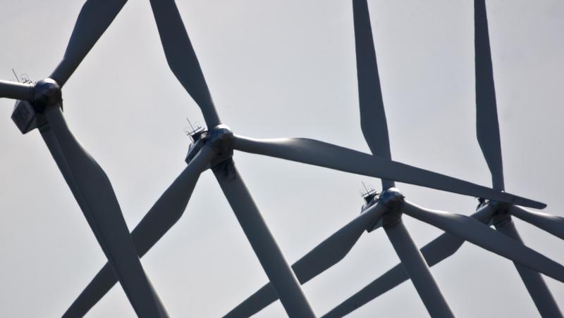 Derzeit wird in Deutschland sechs bis sieben Prozent der Energie aus Windkraft gewonnen. Derzeit wird in Deutschland sechs bis sieben Prozent der Energie aus Windkraft gewonnen.